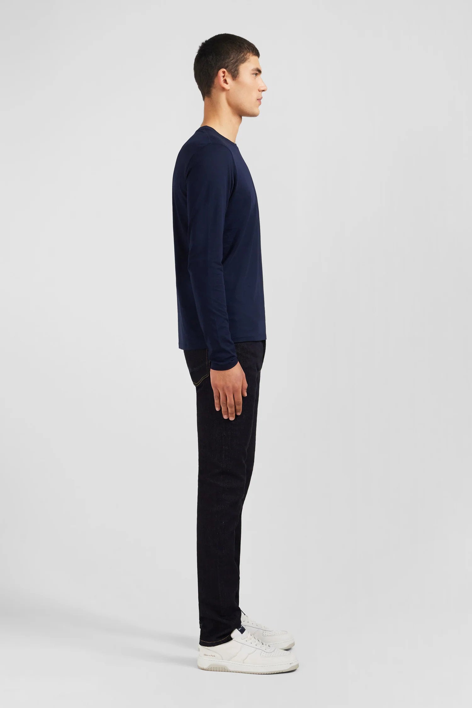 Long Sleeved Navy Blue Cotton T-Shirt_06