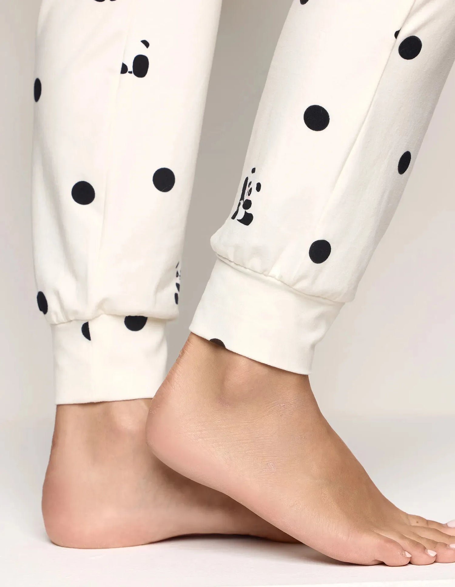 Yamamay_Printed_Long Pajamas Ð Lazy Panda_PPLD183005_128_05