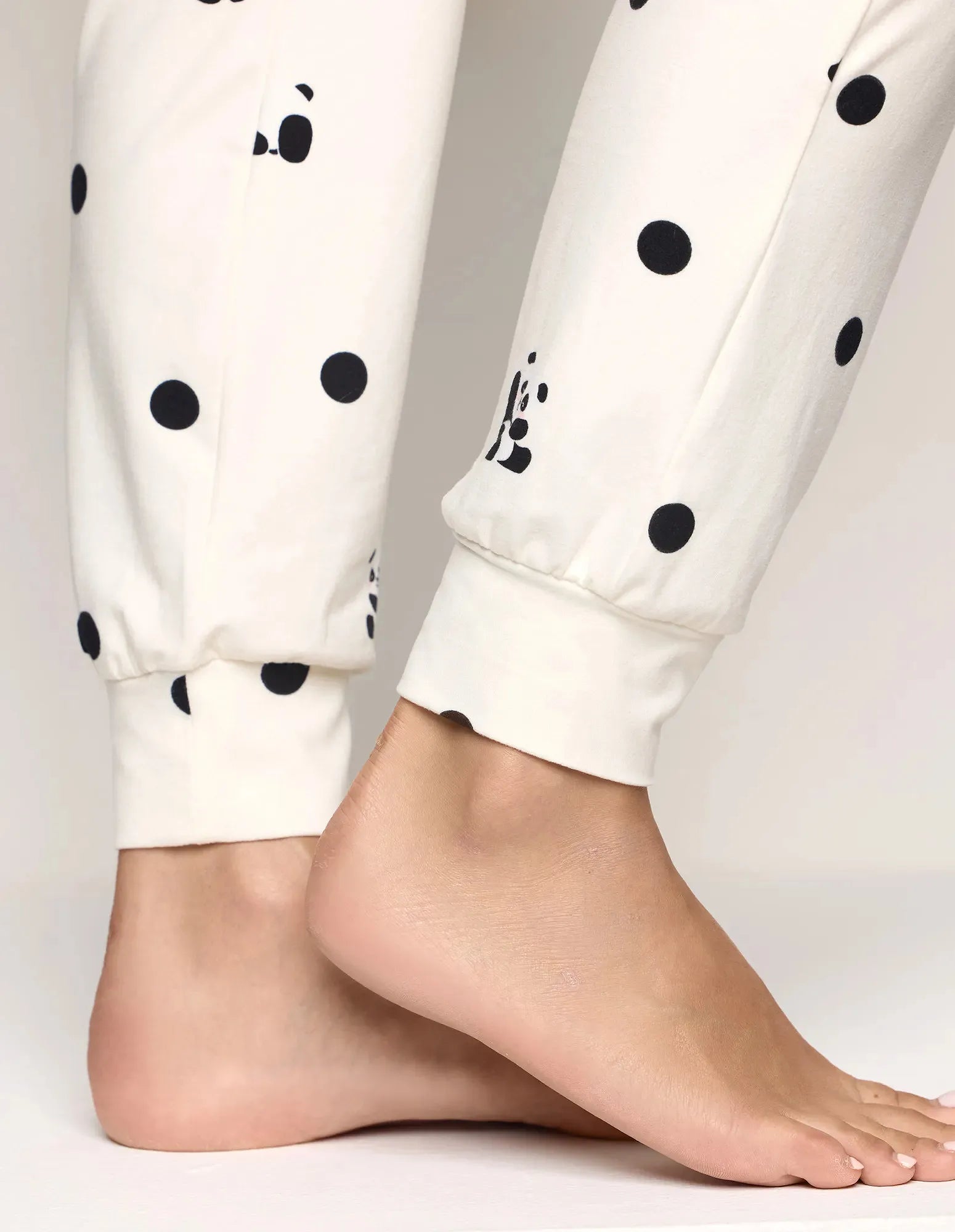 Yamamay_Printed_Long Pajamas Ð Lazy Panda_PPLD183005_128_05