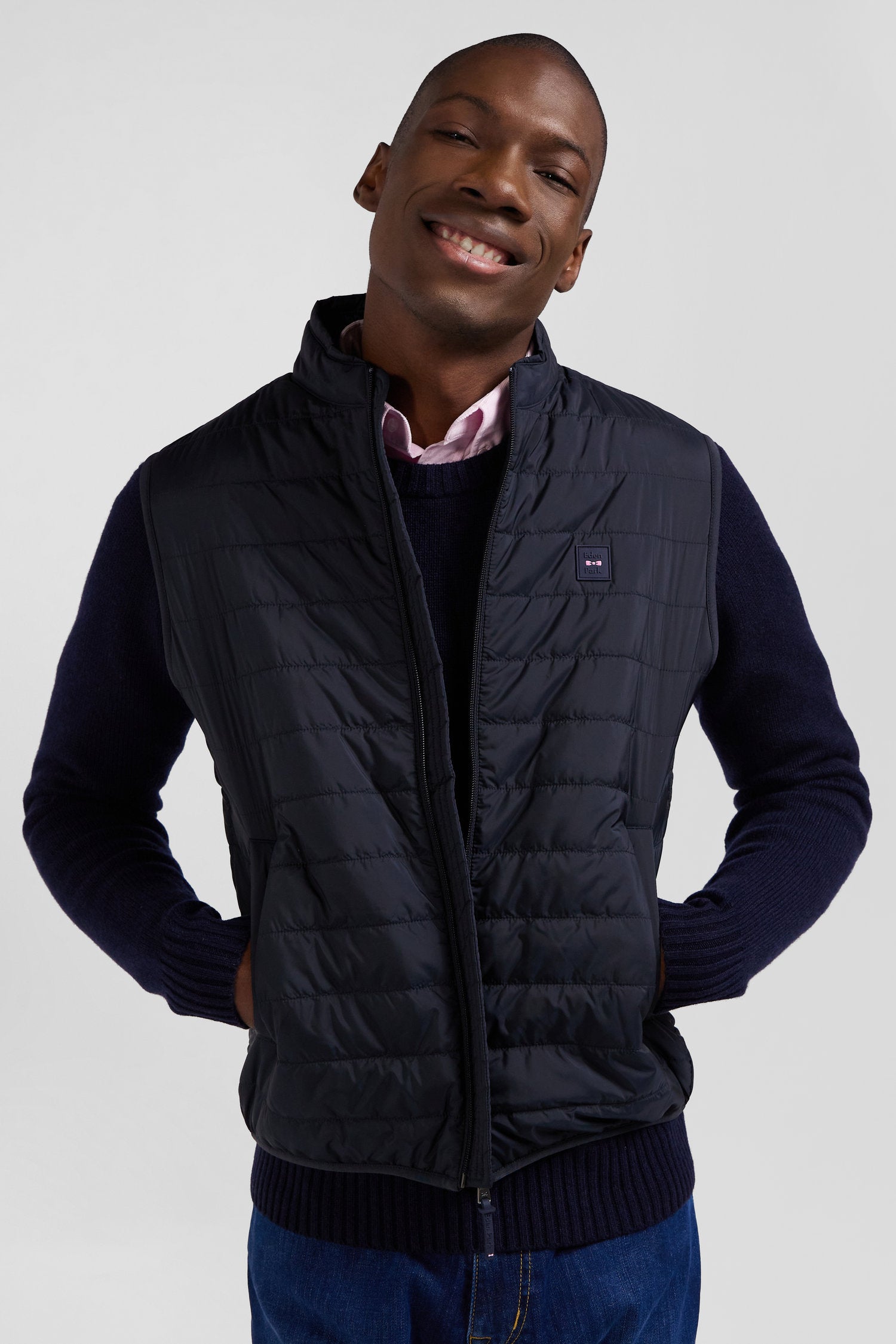 Navy Blue Sleeveless Puffa Jacket_01