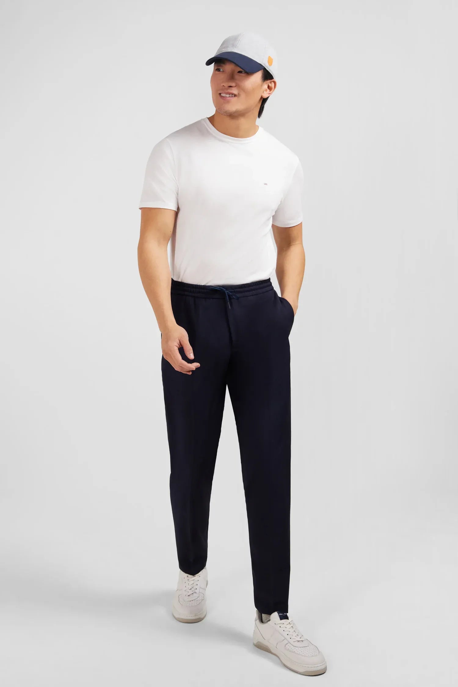 Eden Park Navy Blue Men Navy Blue Trousers with Elasticated Waist SKU: PPPANPAE0008_BLF Image 05