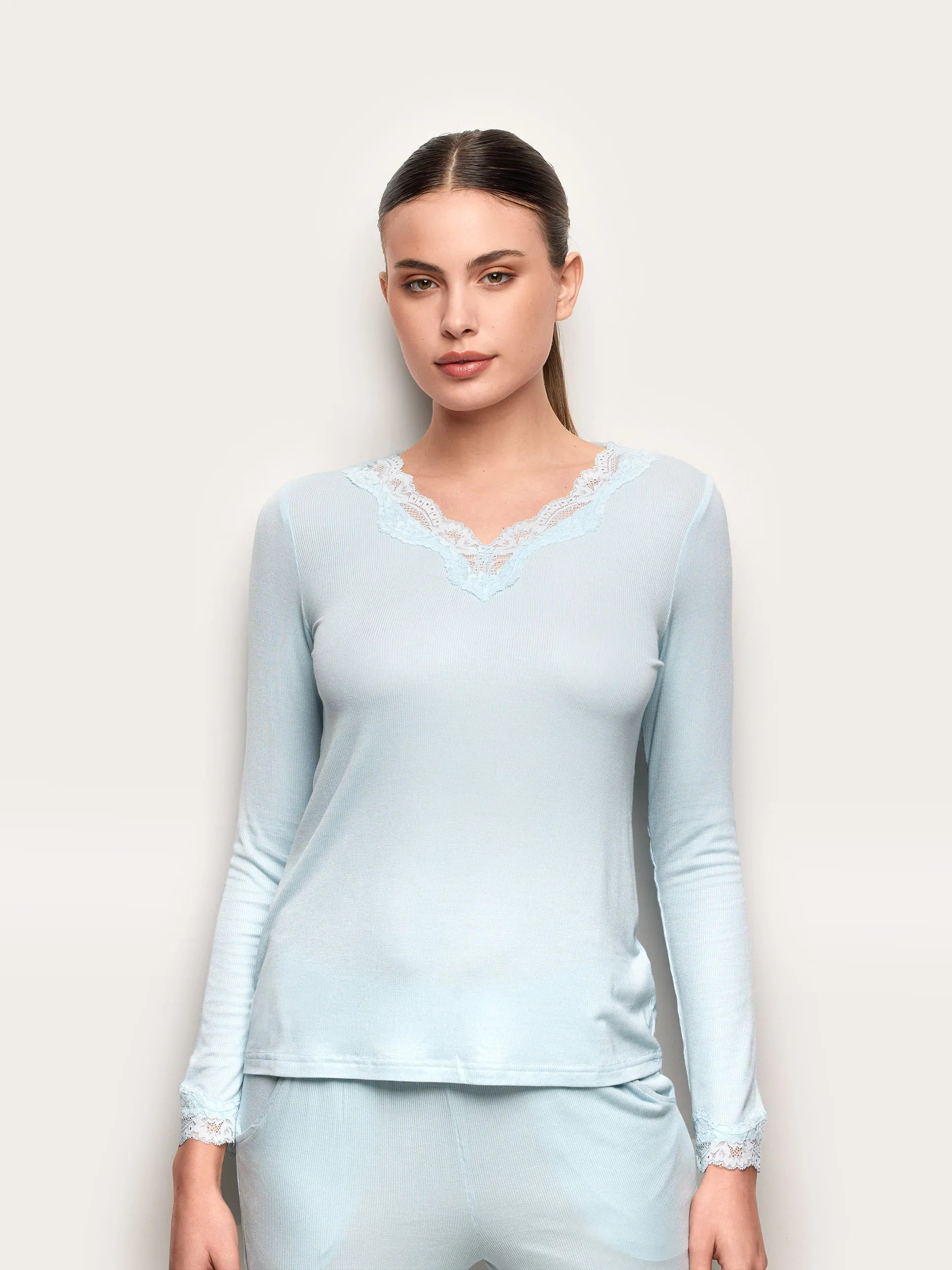 Yamamay_Light Azure_Maglia Manica Lunga - Modal Rib_PPTD191005_013_01