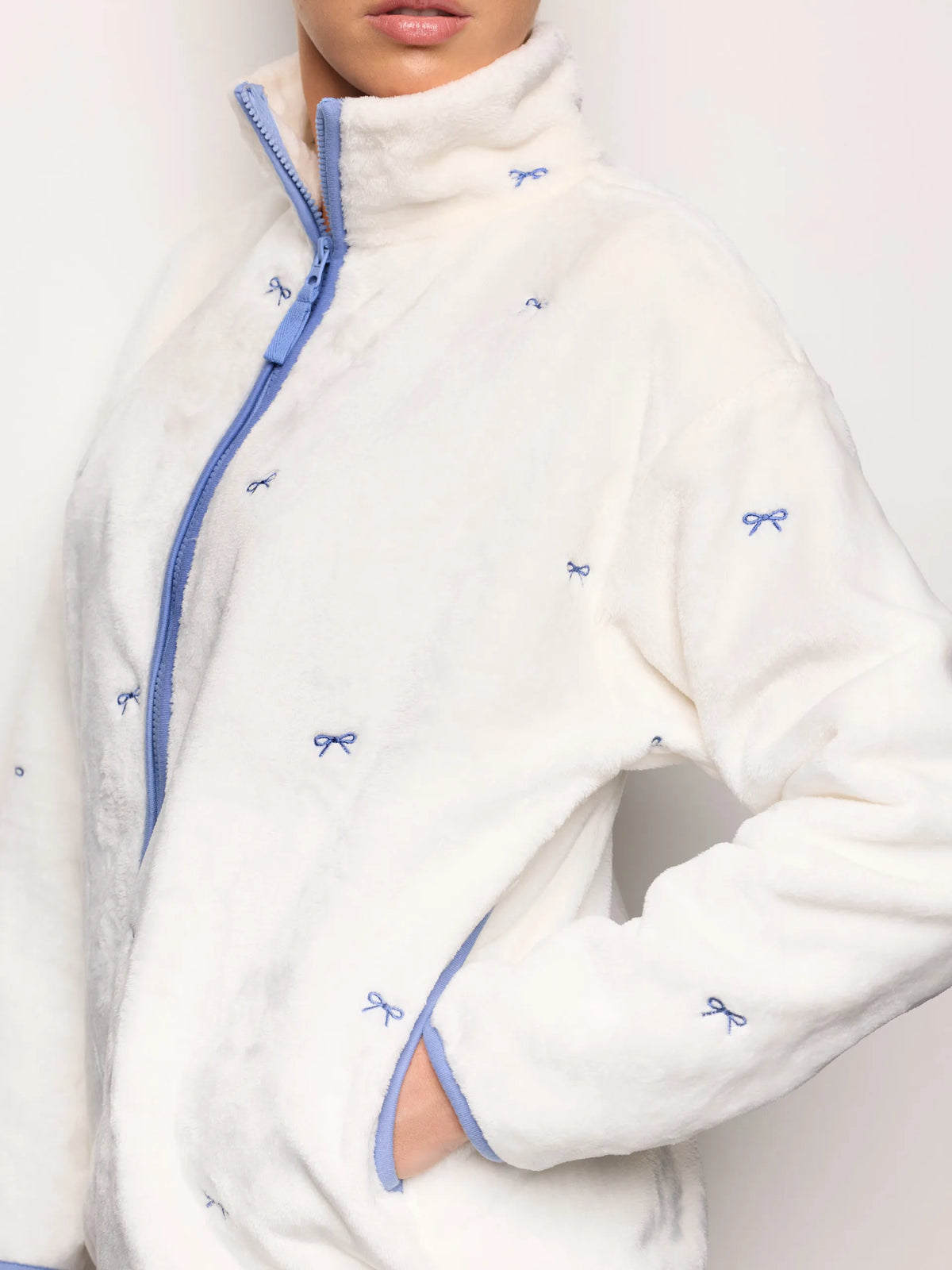 Yamamay ALMOND Women Bed Jacket - Sweet Night SKU: PVED193002_244 Image 03