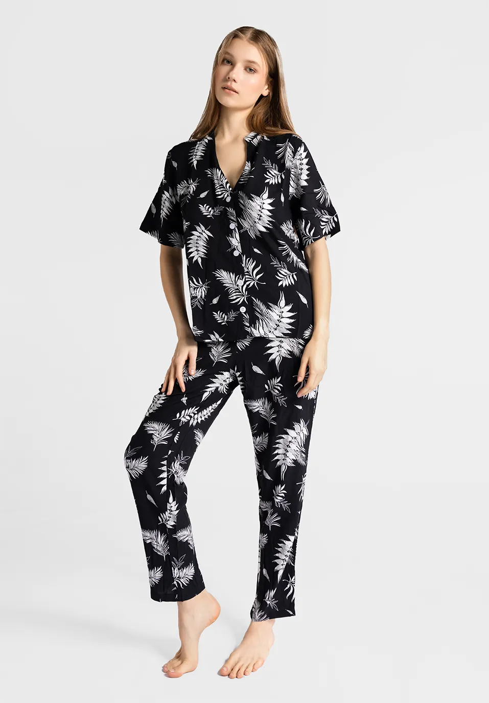 Marie France Calora Pant_Multicolor Women Calora Pant SKU: PYCALORAPANT_Multicolor Image 01