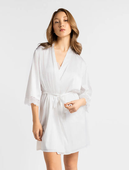Marie France Felex Robe_White Women Felex Robe SKU: PYFELEXROBE_White Image 01