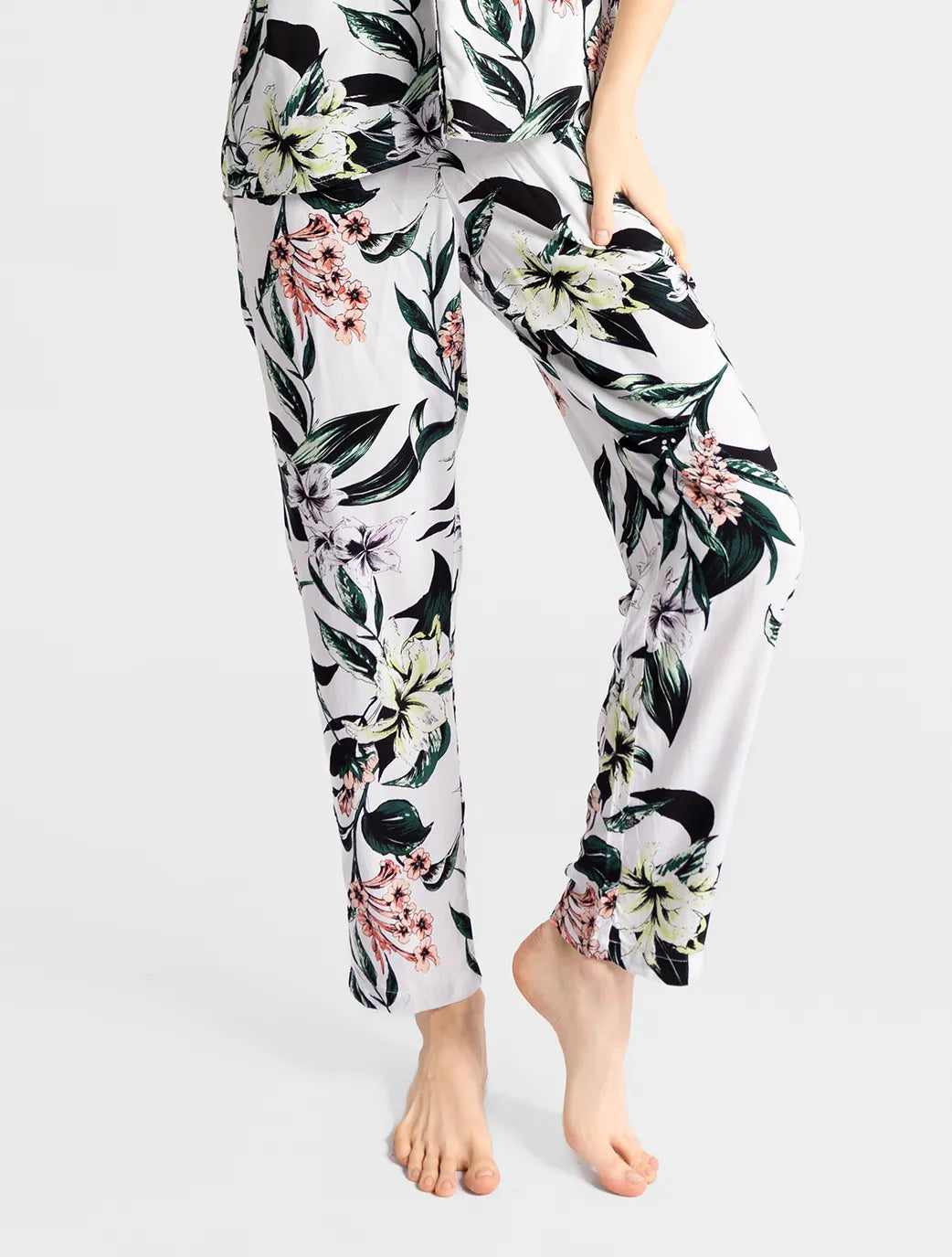 Marie France Mireva Pant_Multicolor Women Mireva Pant SKU: PYMIREVAPANT_Multicolor Image 03