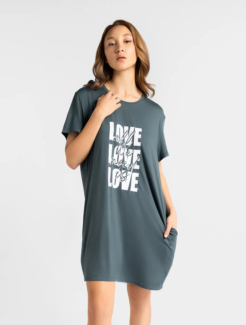 Marie France Nalta Big T-Shirt_Kaki Women Nalta Big T-Shirt SKU: PYNALTABIGTSHIRT_Kaki Image 01