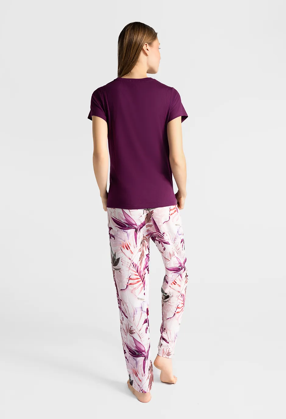 Marie France Burgundy Women Serela T-Shirt Cvc SKU: PYSERELAT-SHIRTCVC_Burgundy Image 04