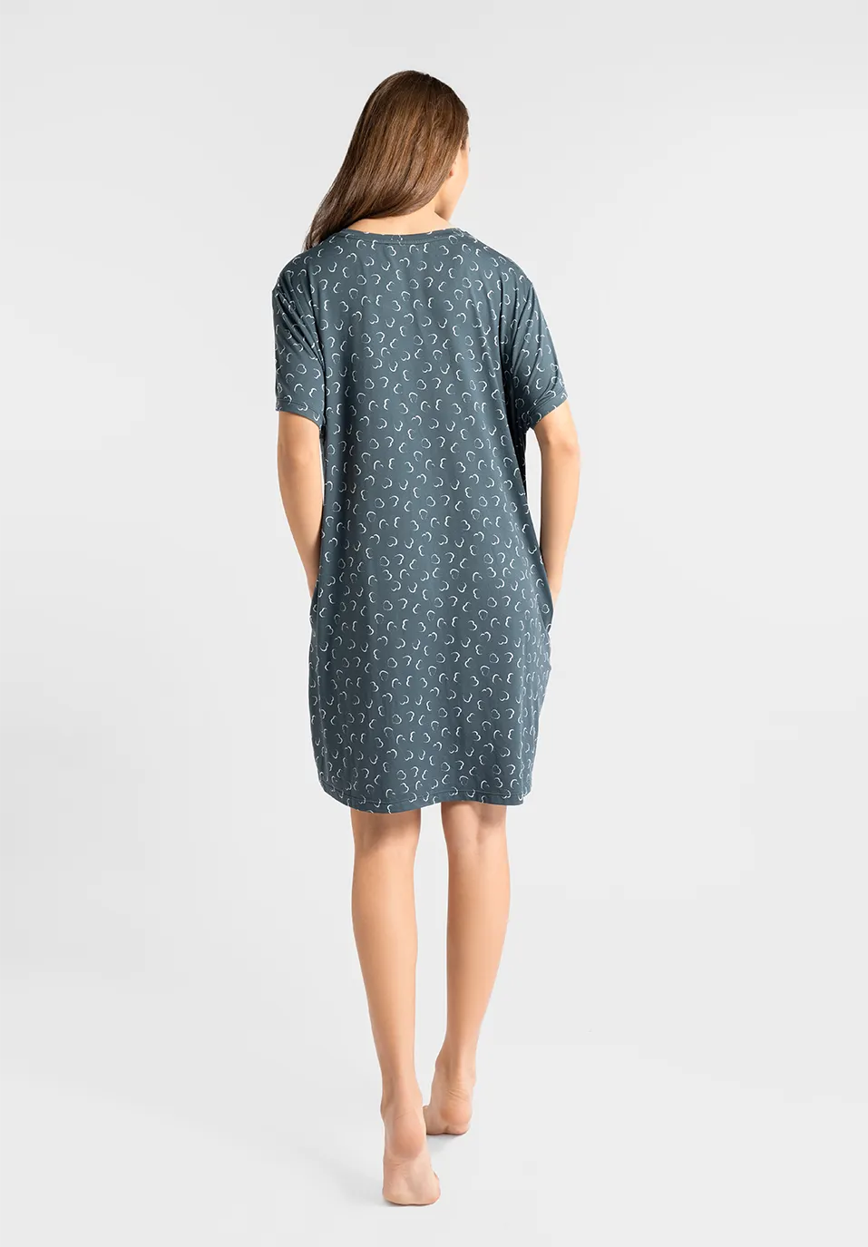 Marie France Velta Big T-Shirt_Multicolor Women Velta Big T-Shirt SKU: PYVELTABIGTSHIRT_Multicolor Image 04