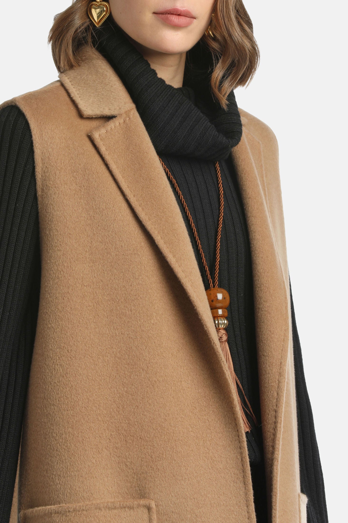 Luisa Spagnoli_Cammello_Sacca - Sleeveless Blazer_SACCA_2316_03