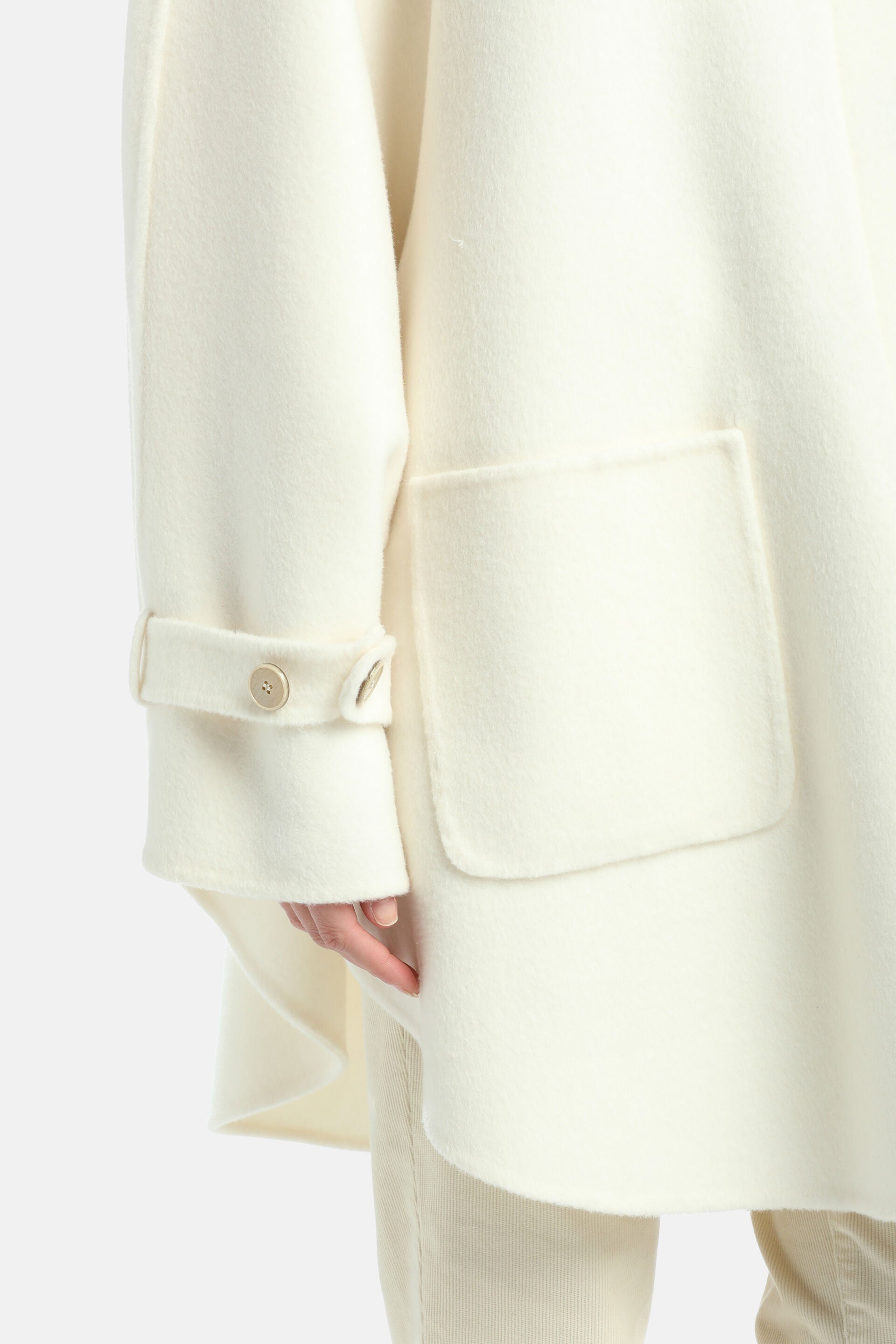 Luisa Spagnoli_Panna_Sagomata - Unstructured Coat_SAGOMATA_0202_04