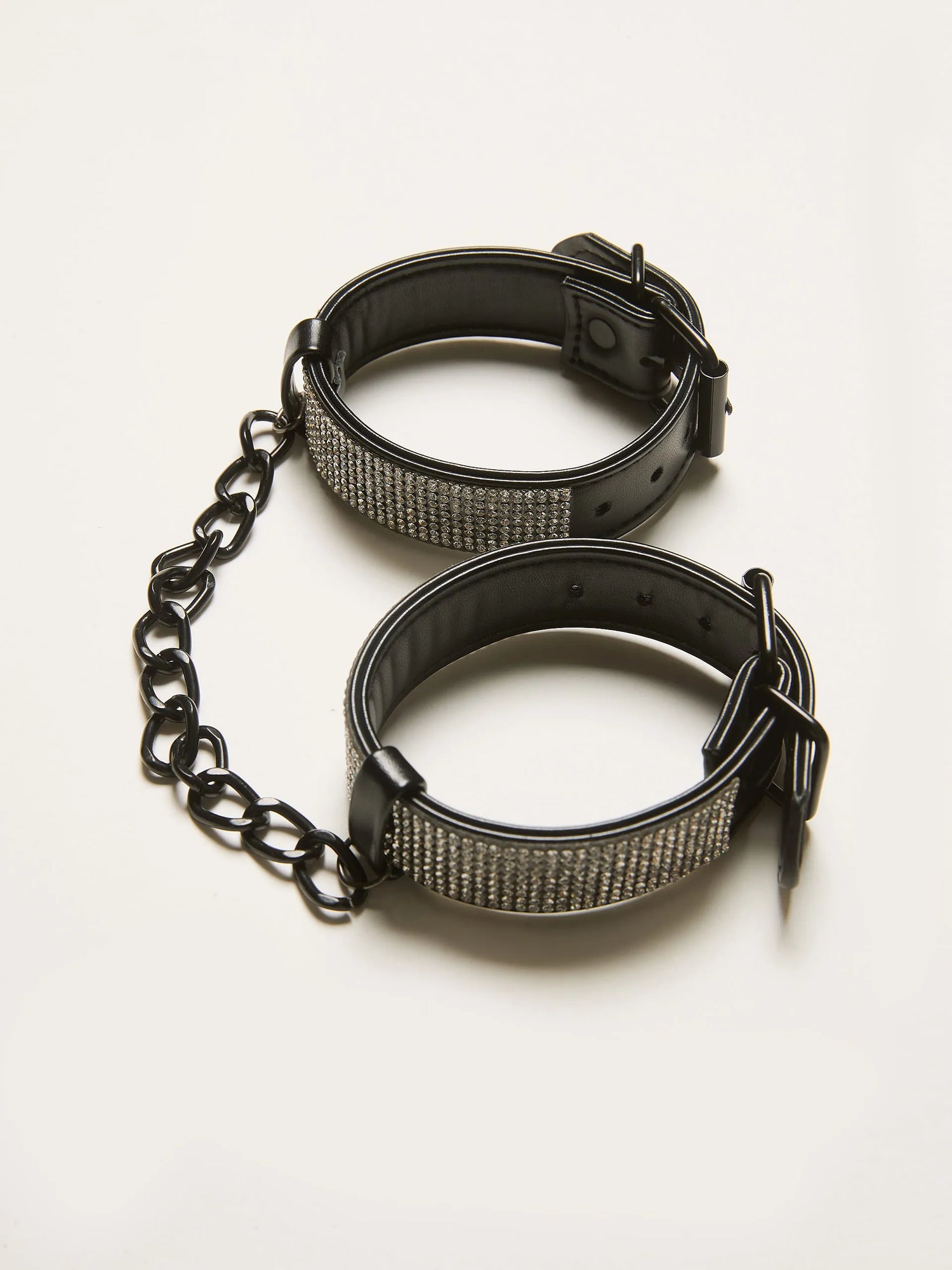 Yamamay_Black_Rhinestone Jewel Handcuffs - Priv� Lexi_SCTD184002_072_04