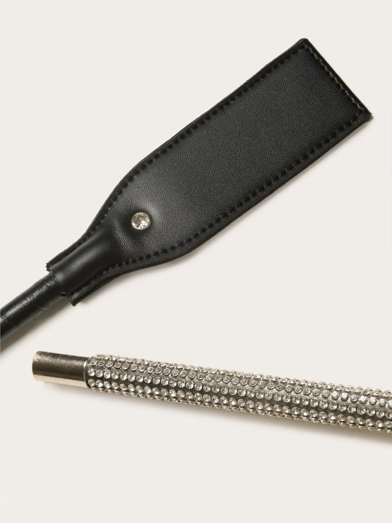 Yamamay_Black_Rhinestone Jewel Whip - Priv� Lexi_SCTD184004_072_03