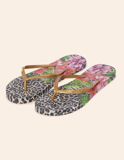 Yamamay_Marianna Flip-Flops with Floral Print_SIFD182007_128_02