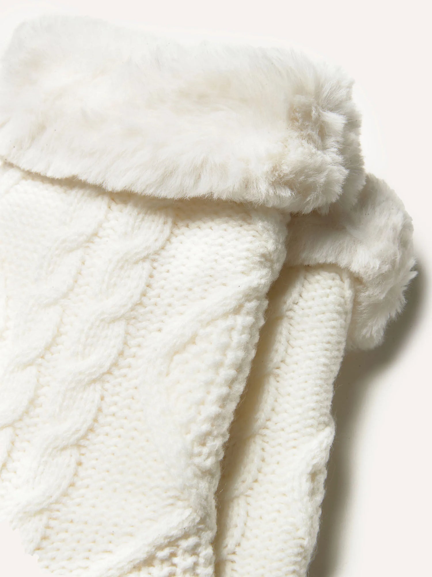 Yamamay_Almond_Non-Slip Socks Mix and Match_SPFD184012_244_02