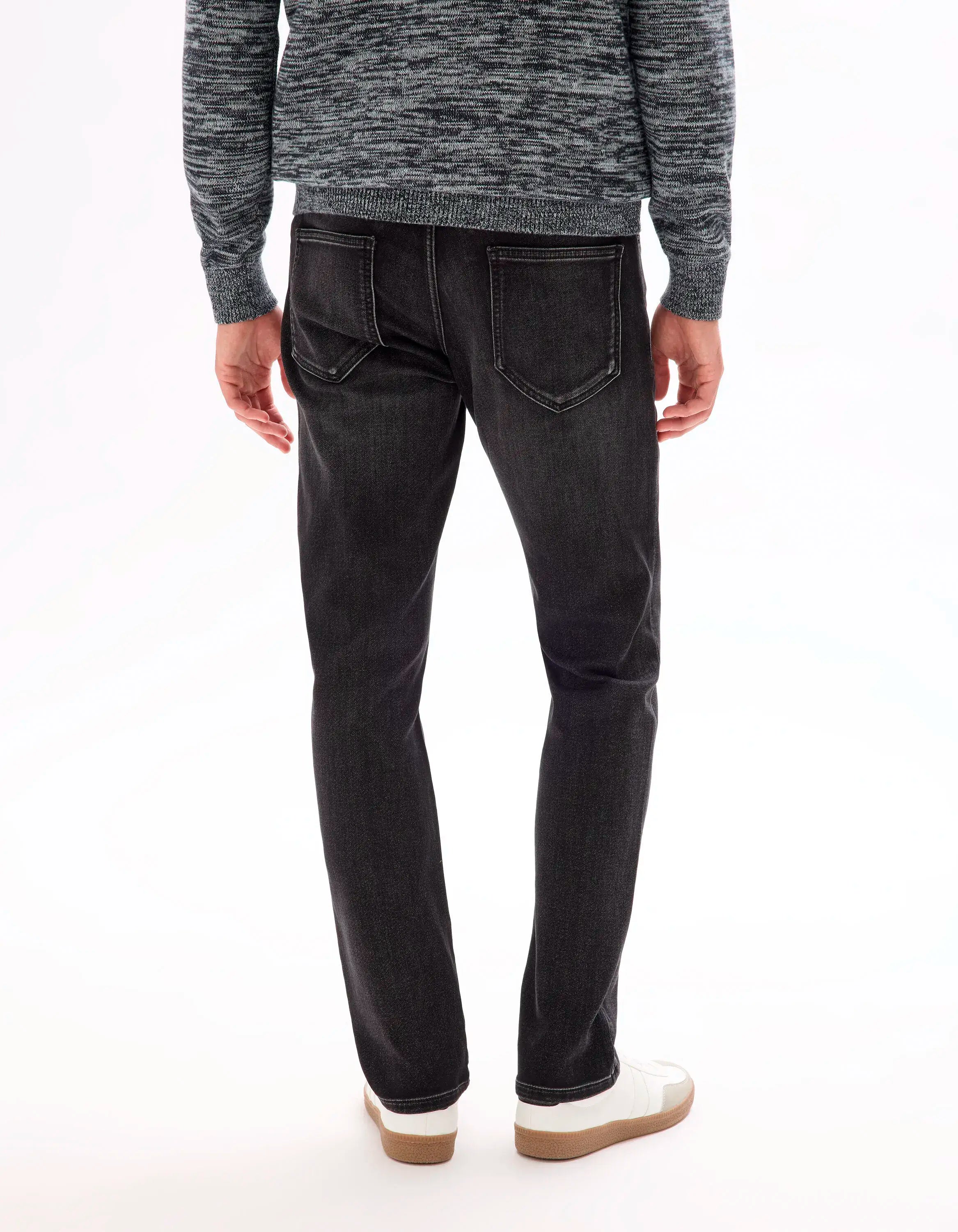 Celio_Washed Black_C.35 Straight Stretch Knit 3-Length Jeans_STLMAILLE_WASHED BLACK_03
