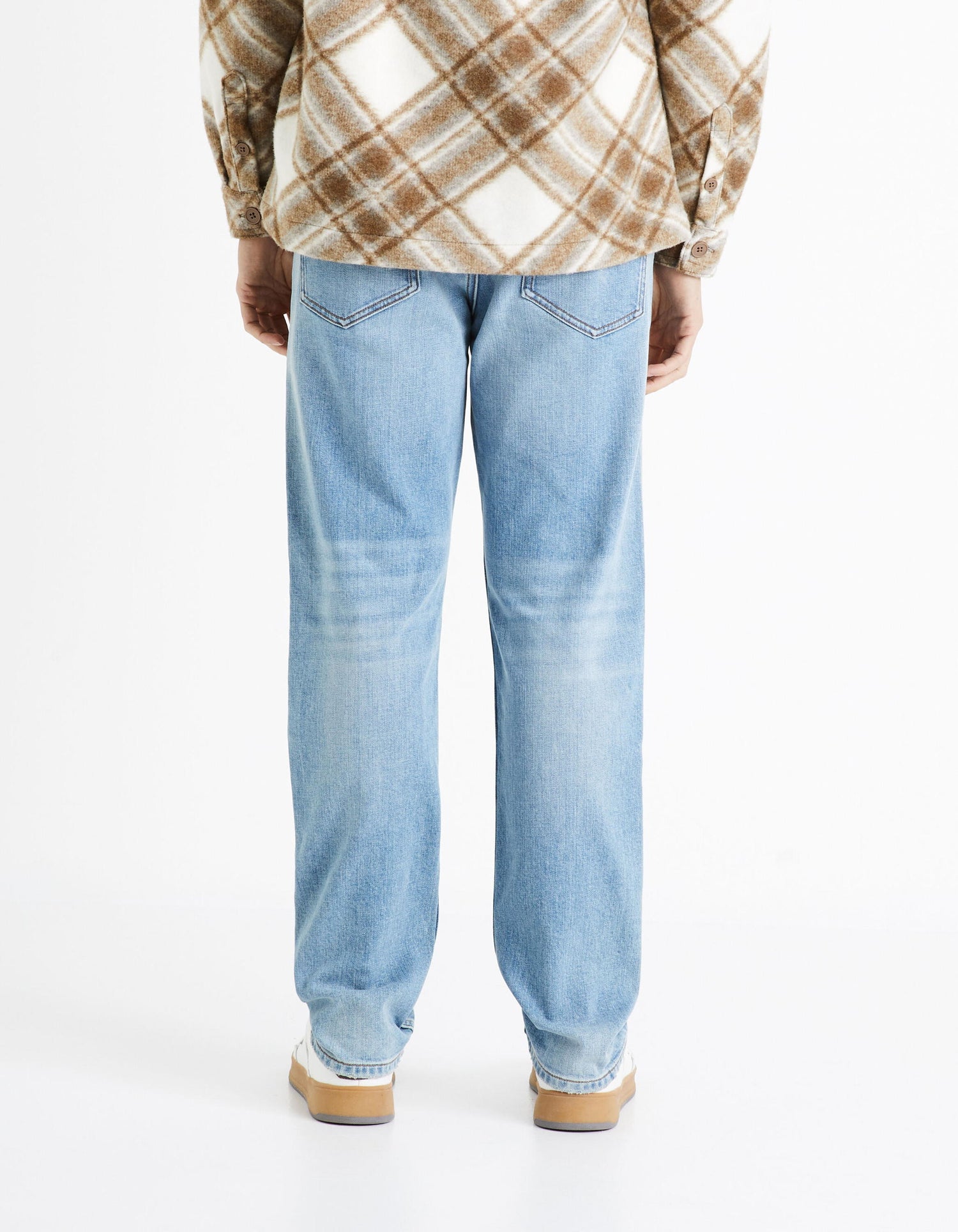 C15 Straight Jeans 3 Lengths - Bleached_STRAIGHT3L_BLEACHED_04