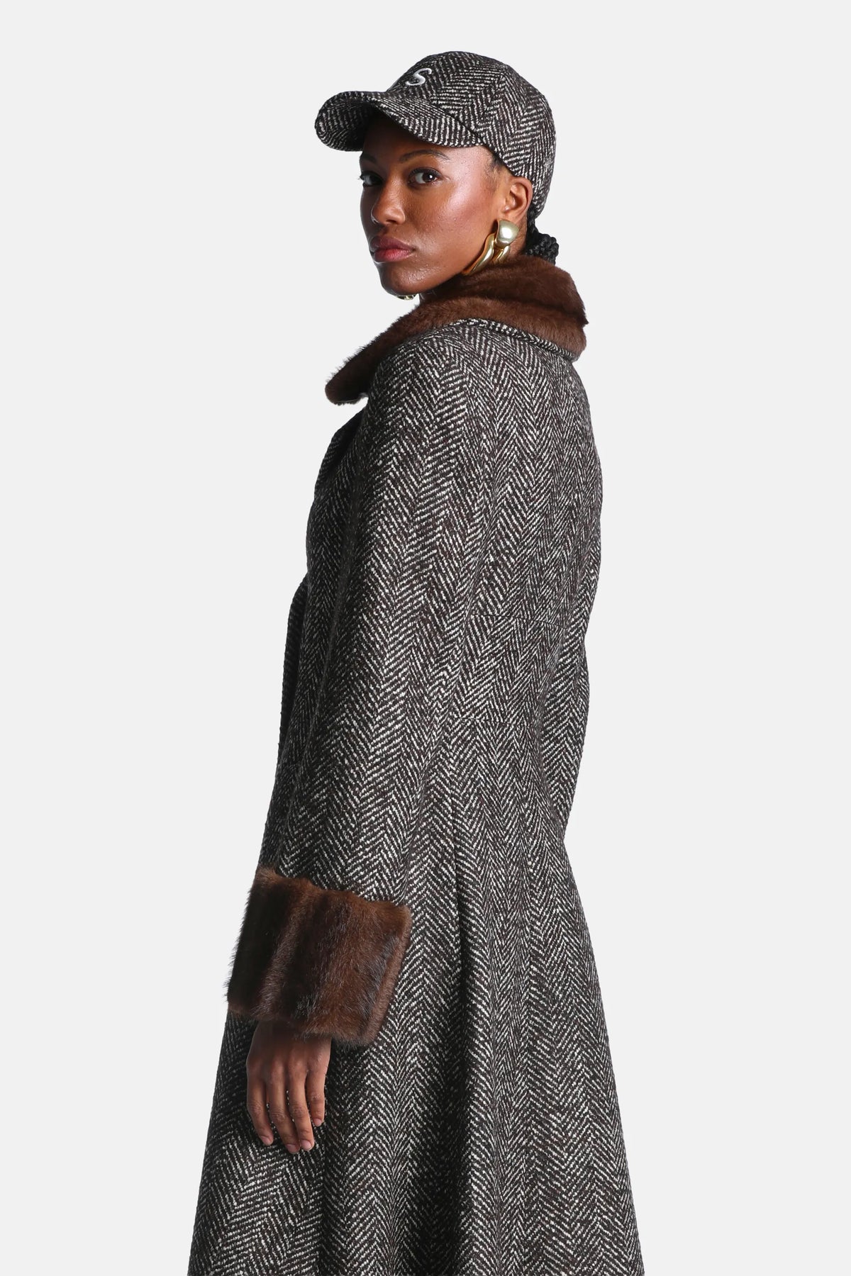 Luisa Spagnoli Var Spinato T.Moro/Castoro Women Strepitoso Maxi Coat with Fur-Effect Details - Fashion Show SKU: STREPITOSO_3368 0953 Image 06