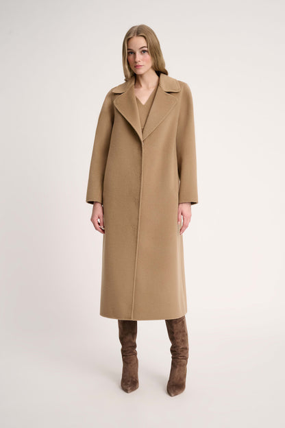 Sussulto Coat With Faux Fur Lapels_SUSSULTO_2337 0913_03