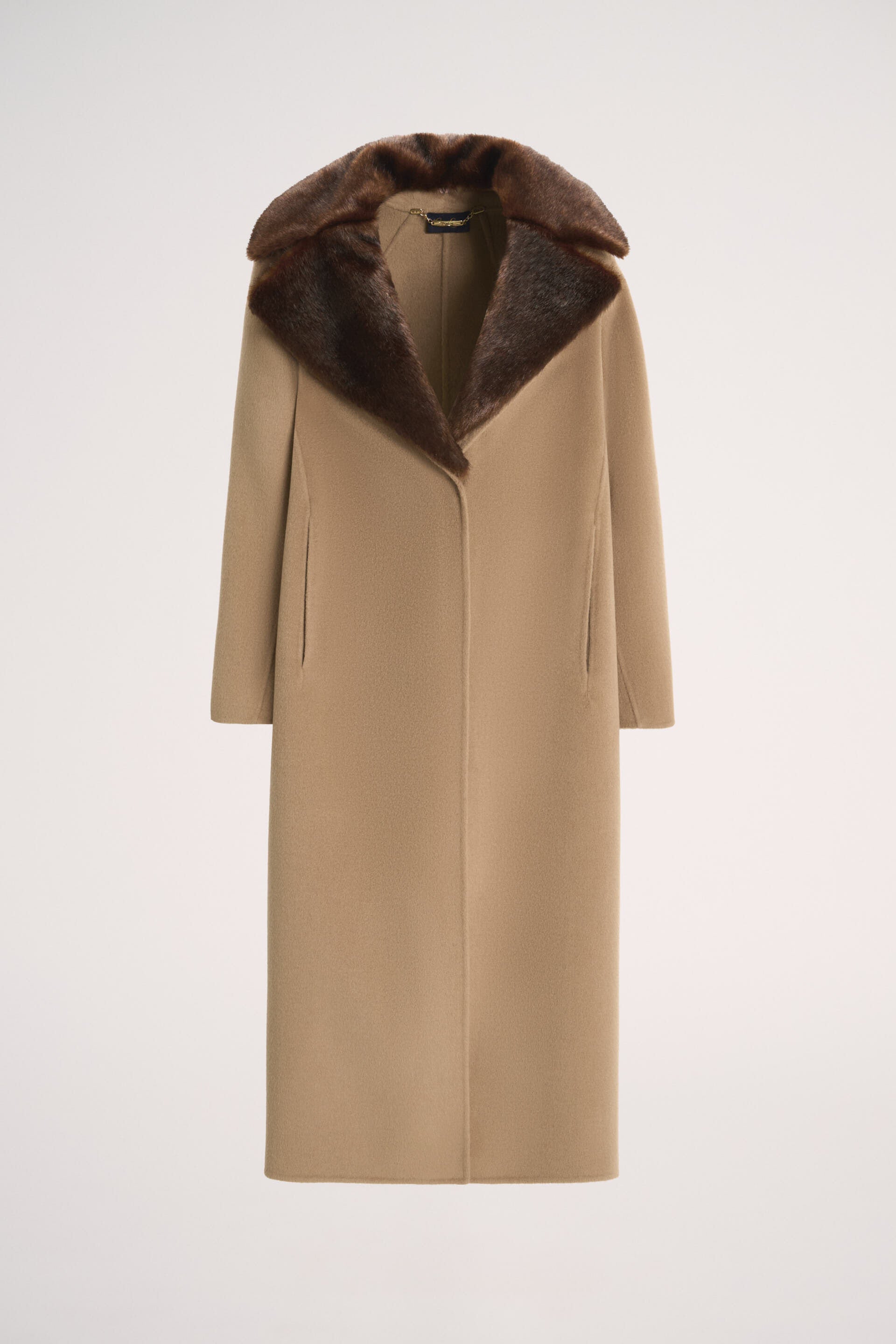 Sussulto Coat With Faux Fur Lapels_SUSSULTO_2337 0913_06