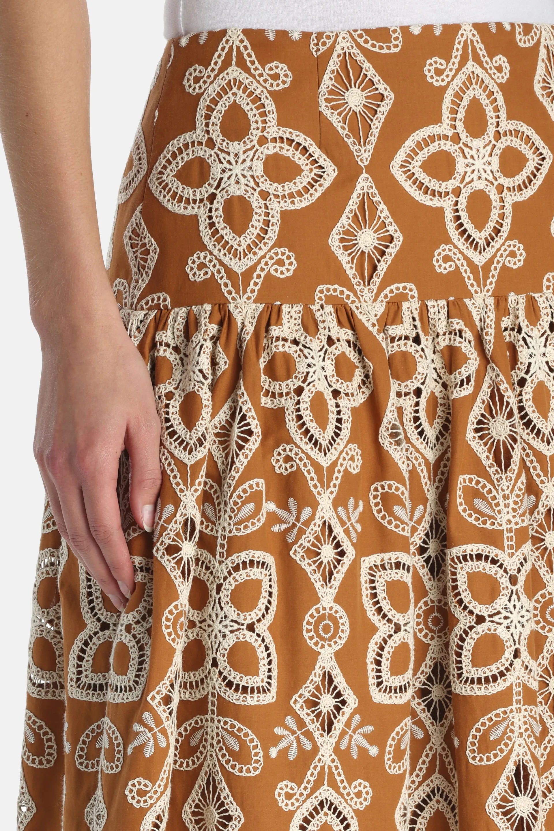 Luisa Spagnoli_0_Tabulato - Embroidered Maxi Skirt_TABULATO_4540_03