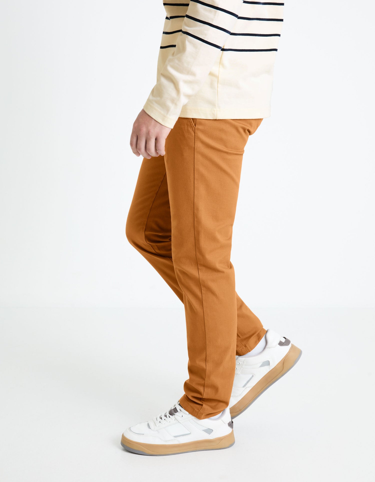 Slim Chino Pants In Stretch Cotton - Caramel_05