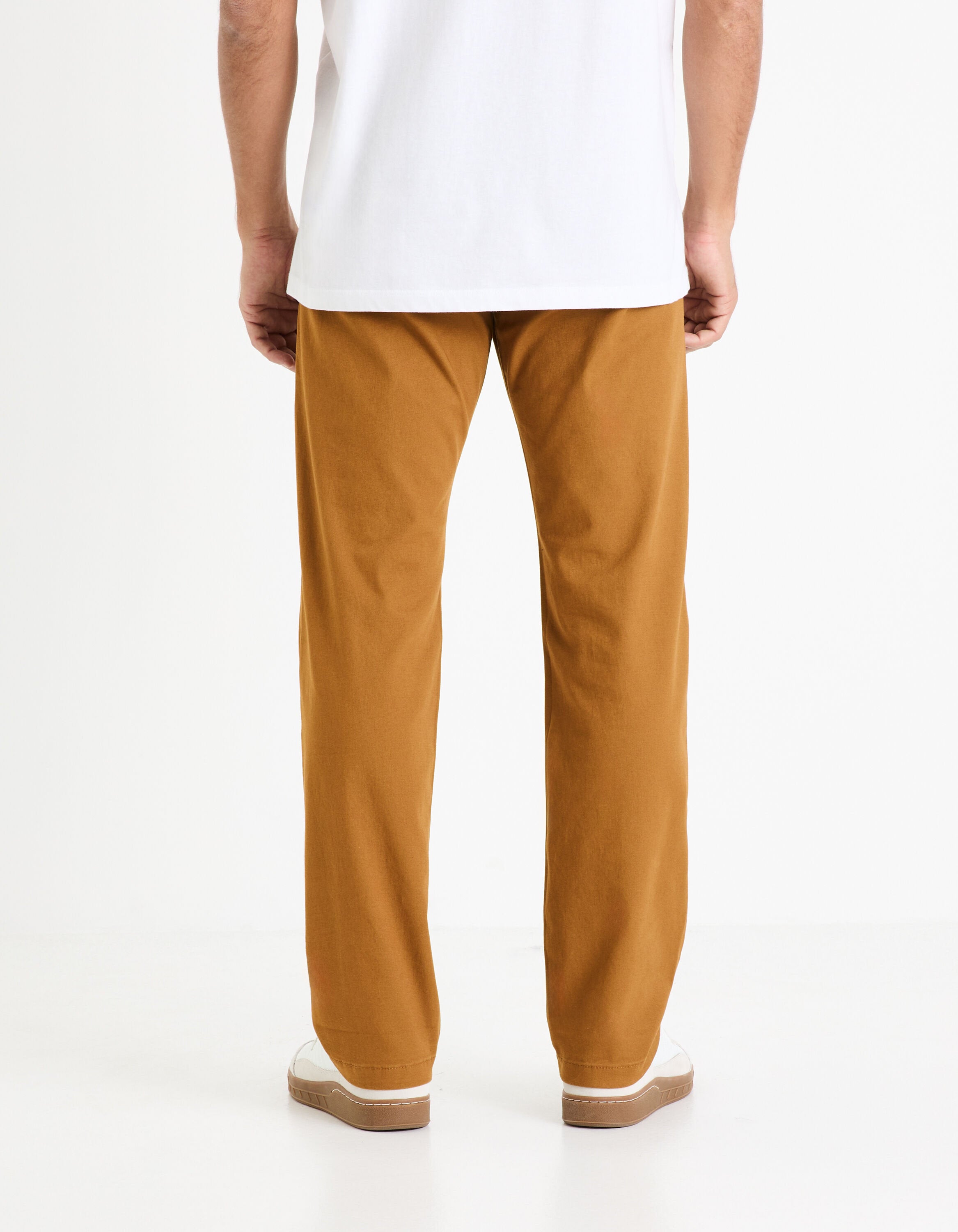 Straight Chino Pants In Stretch Cotton - Caramel_04