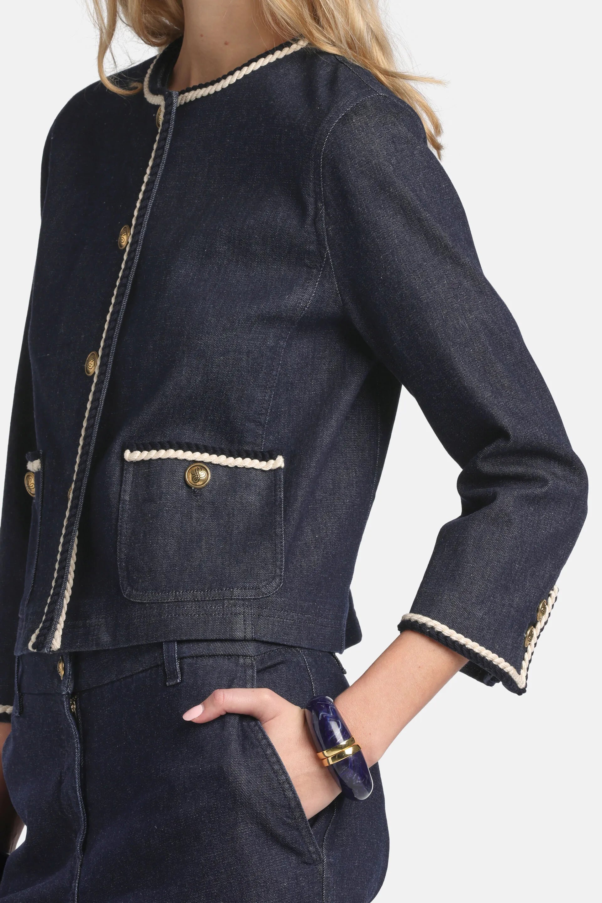 Luisa Spagnoli_Blue_Vario - Bon-Ton Denim Jacket_VARIO_1255_04