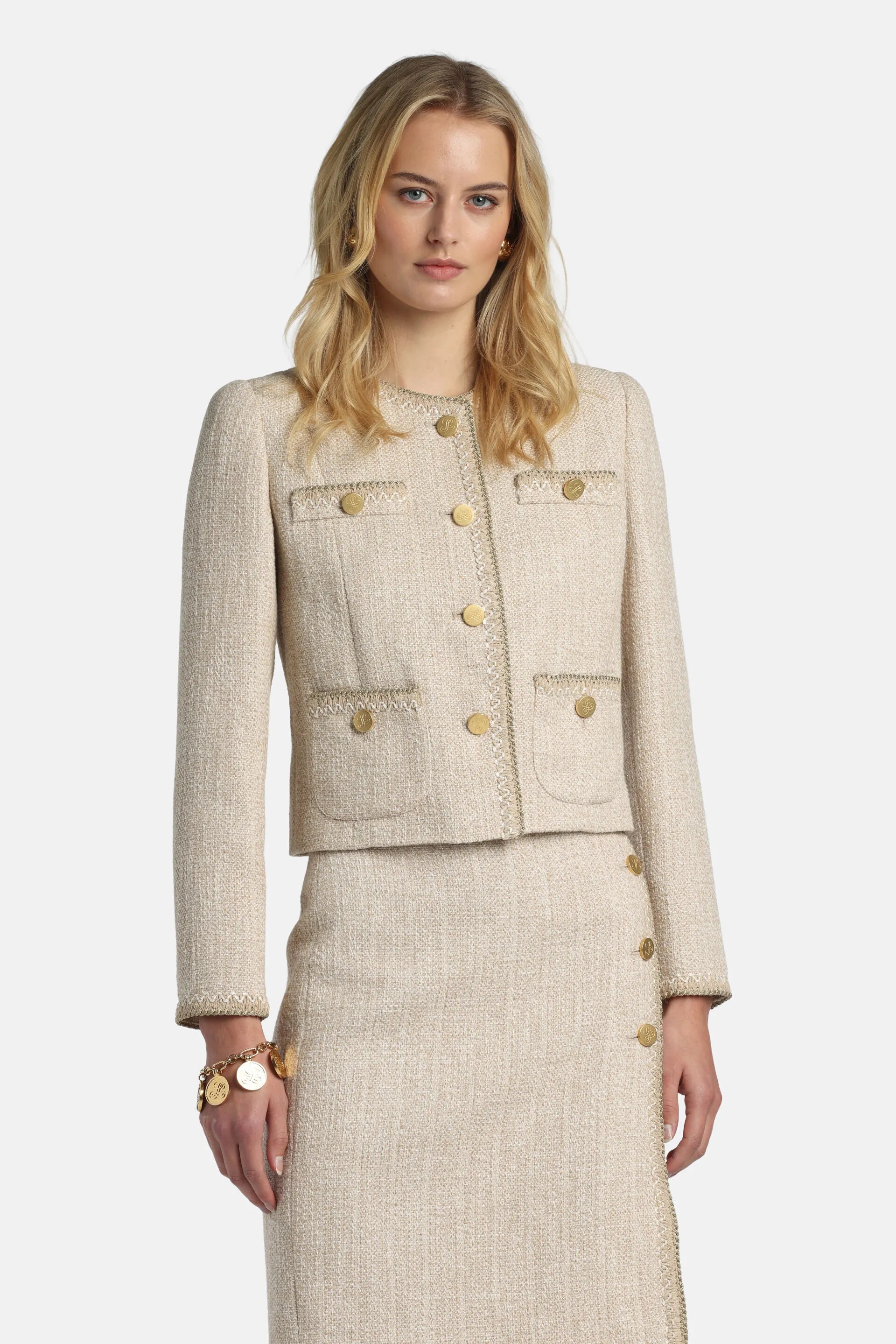Luisa Spagnoli_Beige_Vasari - Bon-Ton Jacket With Gold Details_VASARI_3094_01