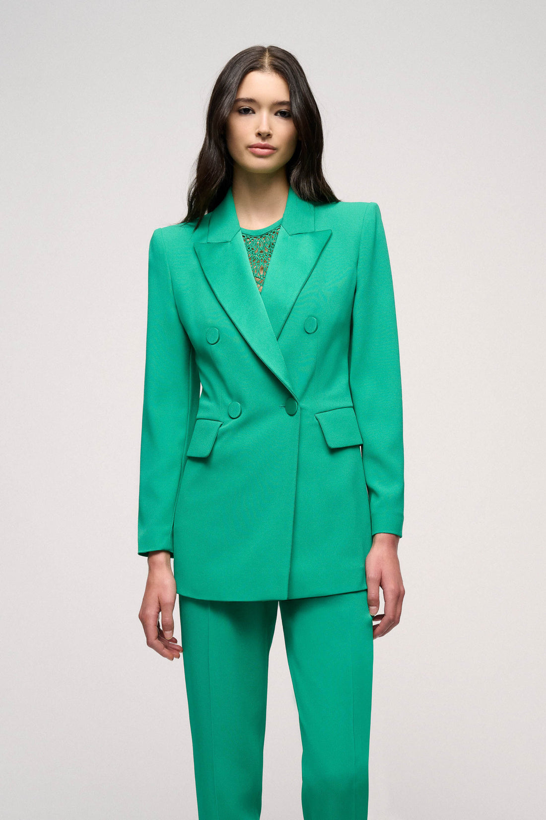 Jacket With Satin Lapels_Vegetale_0576 0576_01