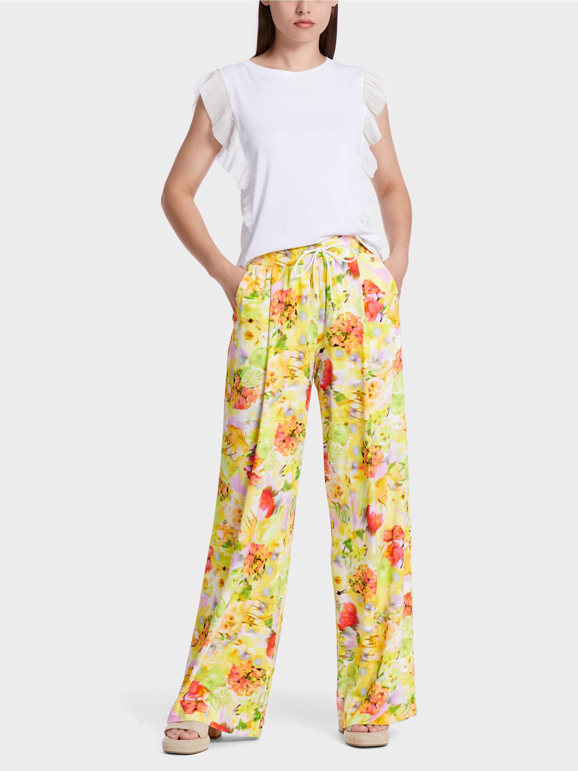 Wedi Pants In Floral Design_Wc 81.37 J22_420_04