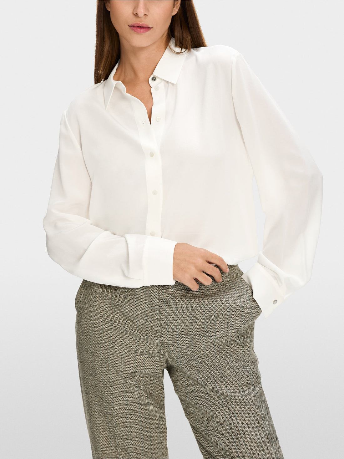 Elegant Silk Blouse_XA 51.20 W53_110_05