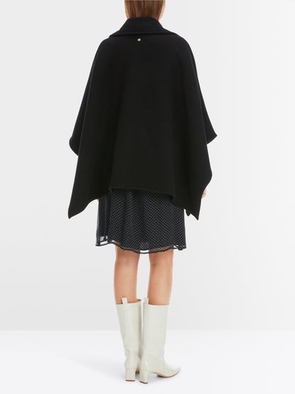 Cape with Lapels_XC 14.02 W83_900_02