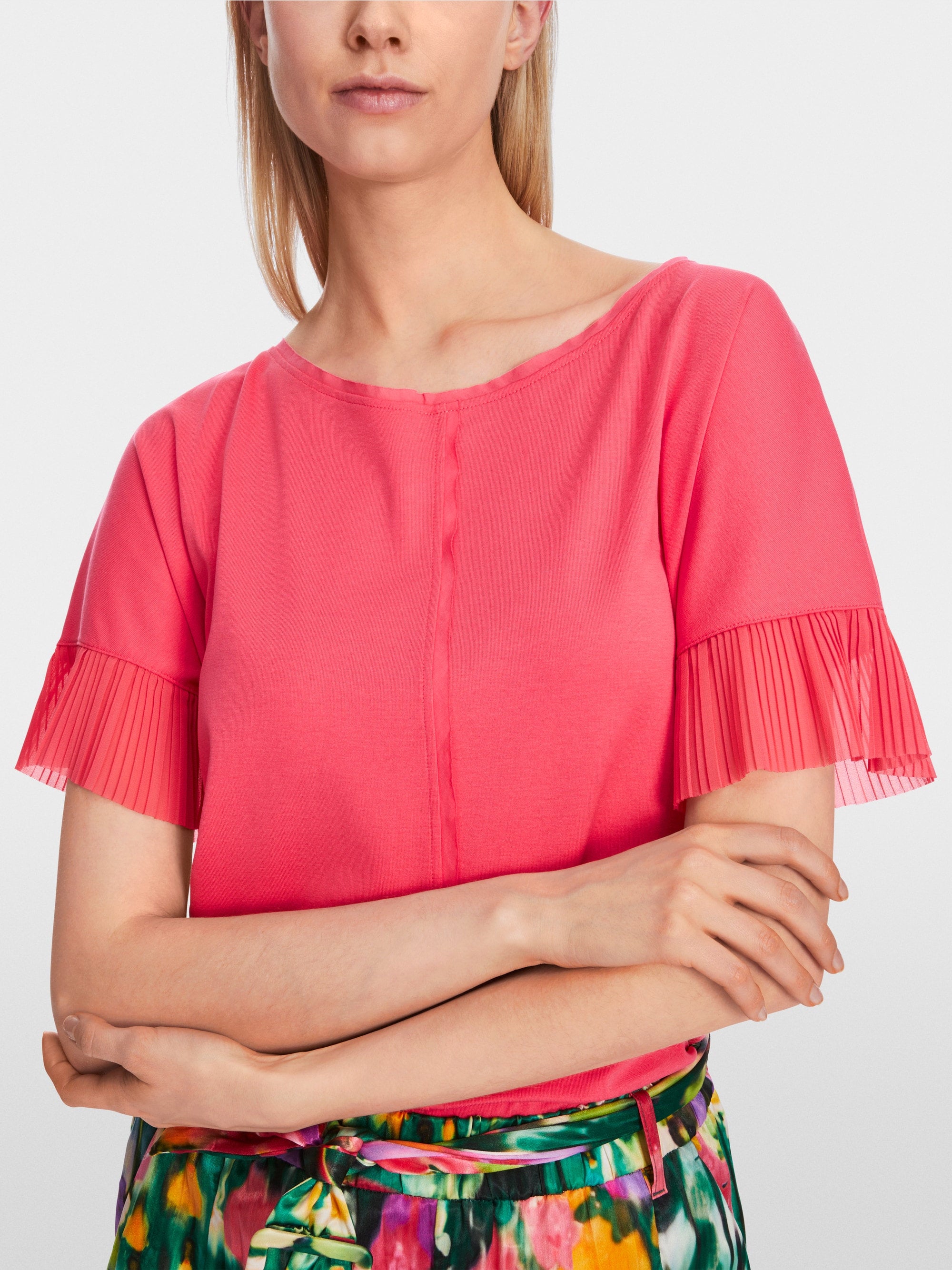 T-Shirt With Pleated Armhole_XC 48.27 J14_240_07