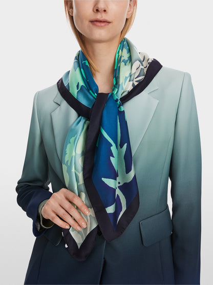 Silk Scarf With Silhouette Motif_03