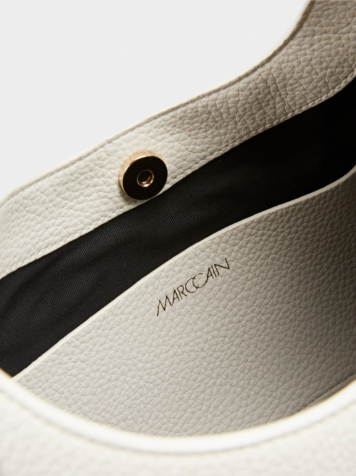 Oval "Rethink Together" Satchel Bag_04