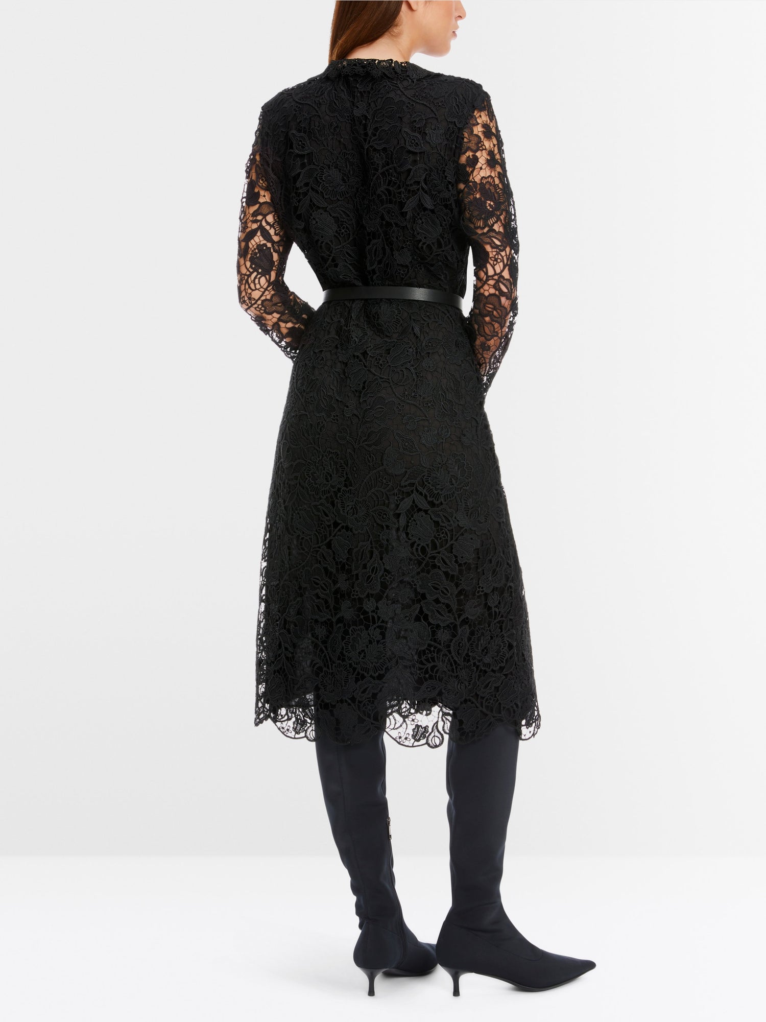 Dress with Guipure Lace_XG 21.11 W12_900_02