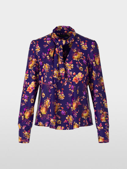 Flared Blouse With Ai Floral Print_XG 51.01 W07_748_05