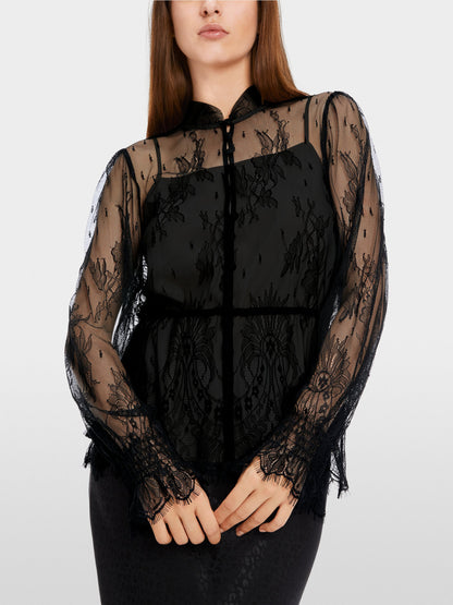 Blouse Made From Voile Lace_XG 51.11 W18_900_01