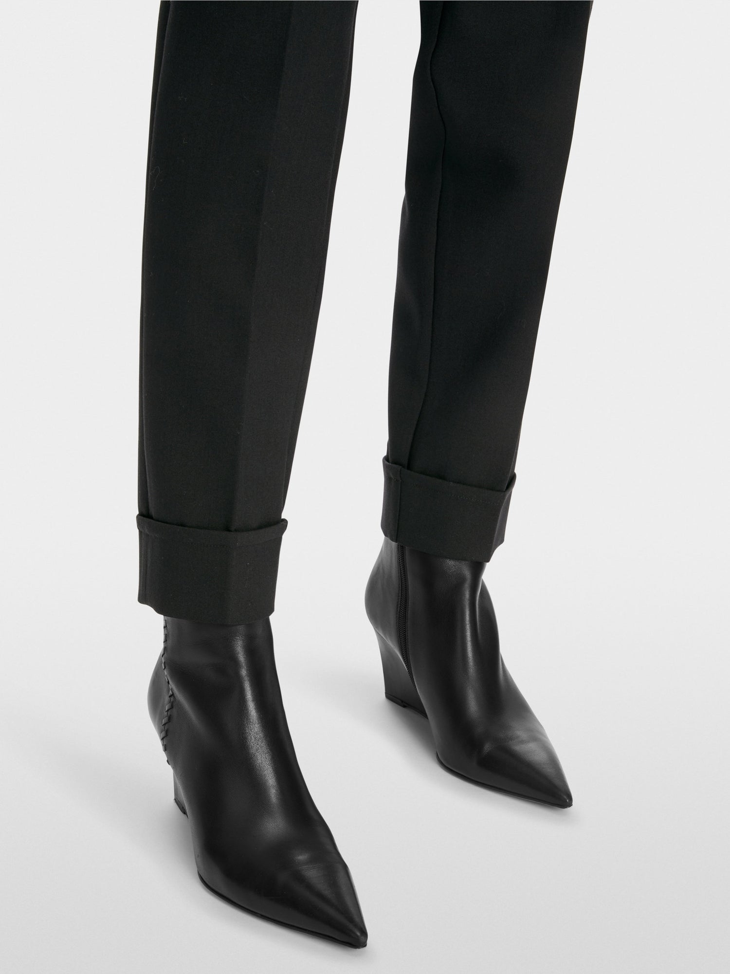 Fushun Trousers with Crease_XP 81.32 W13_900_04