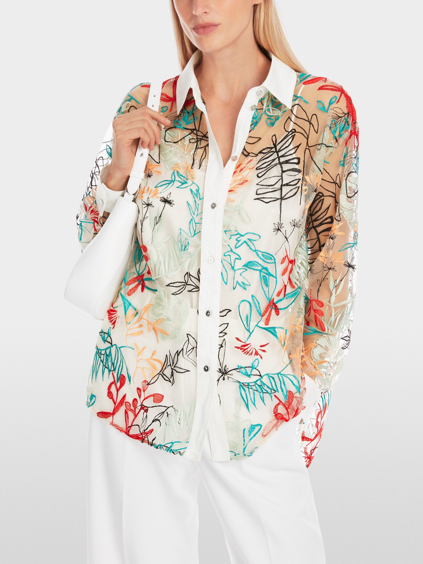 Marc Cain_Oversized Shirt Blouse in Tulle Lace_YC 51.27 J26_504_01