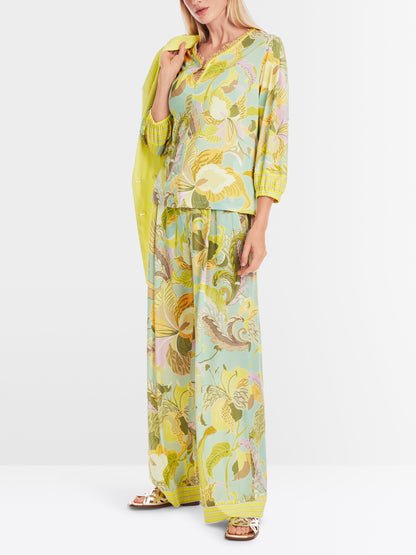 Marc Cain_Wide Blouse with Leaf Motif_YC 55.07 J38_423_02