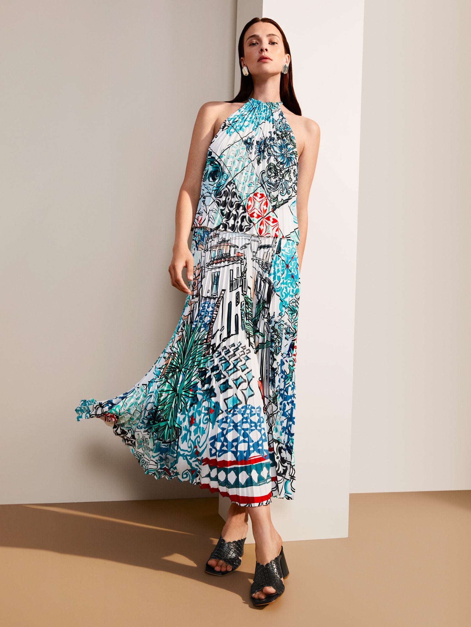 Marc Cain_Pleated Midi Skirt with Print_YC 71.29 W76_504_07