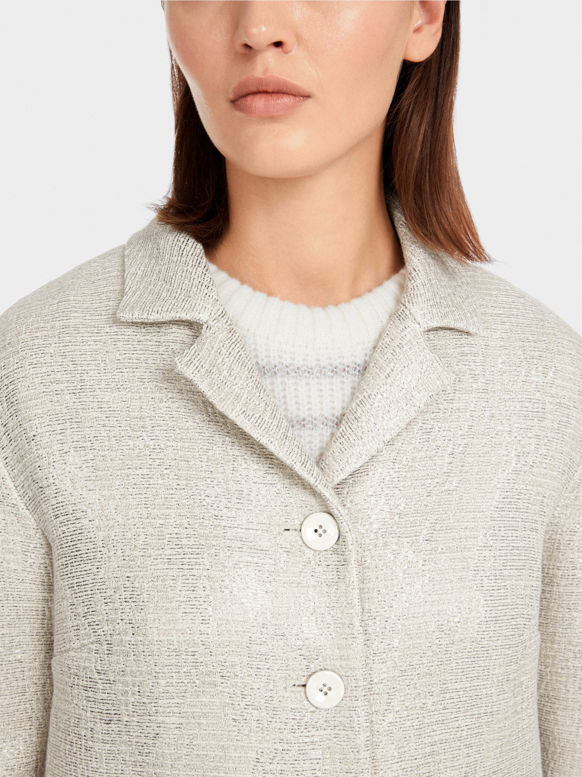 Jacket with Subtle Shimmer_YC 31.06 W57_800_03