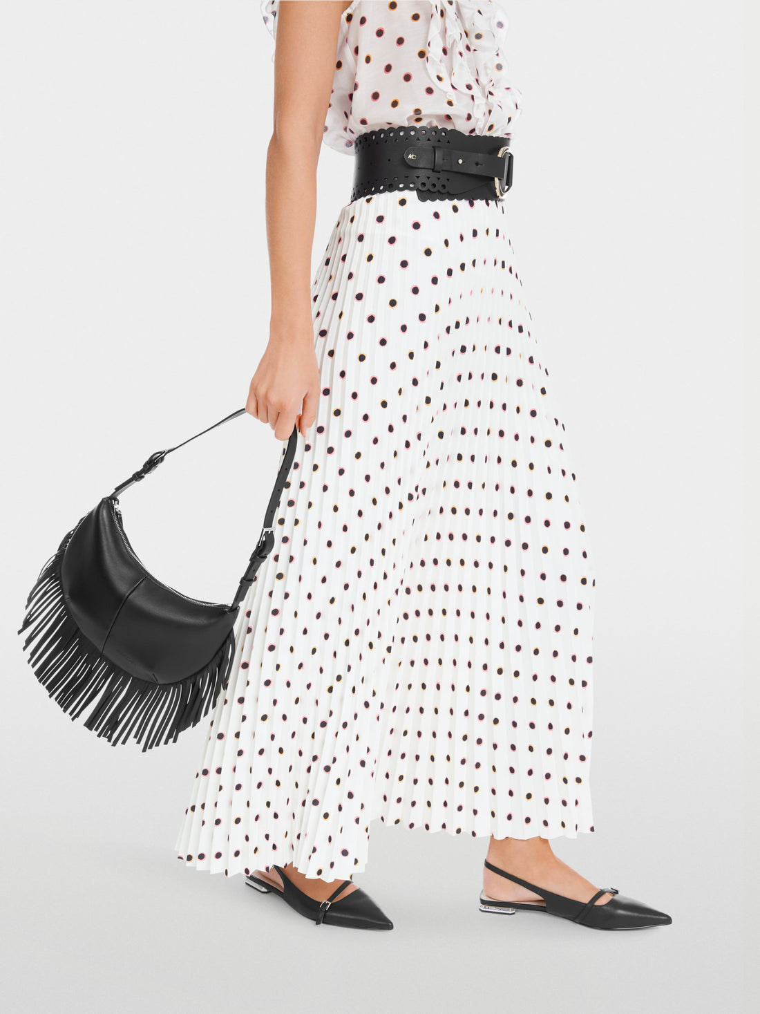 Marc Cain_Rethink Together Shoulder Bag_YC TI.01 L14_900_06