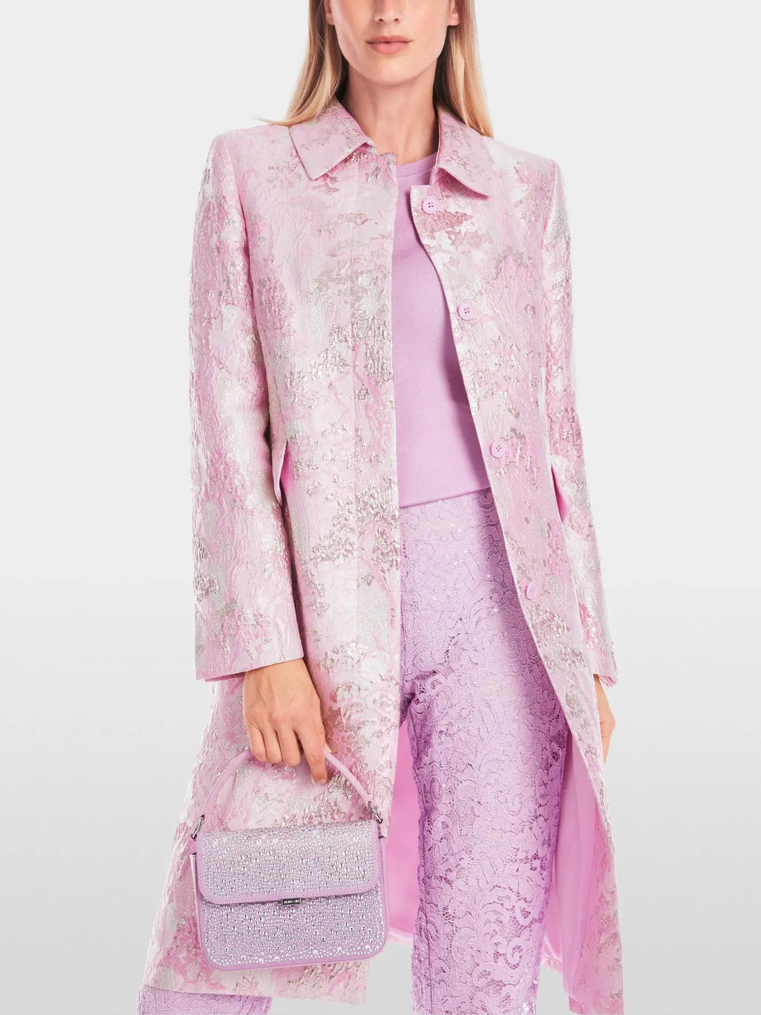 Marc Cain_Short and Fitted Brocade Coat_YG 11.03 W22_707_01