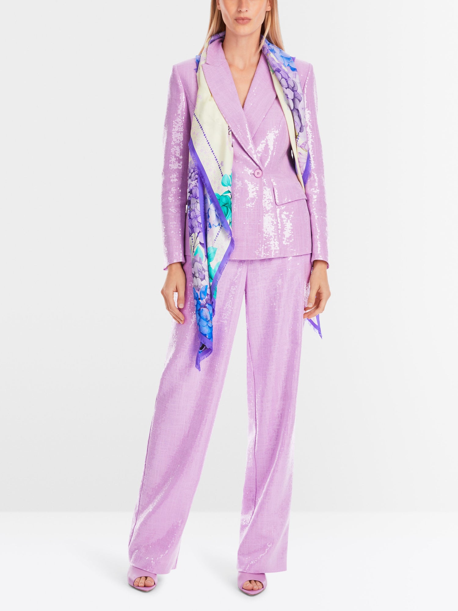 Marc Cain_Blazer with Allover Sequins_YG 34.05 W85_707_02