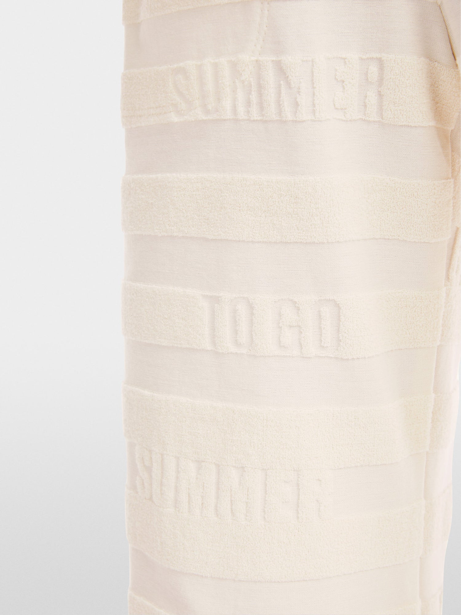 Marc Cain_Washington with Textured Stripes_YS 81.63 J73_113_03