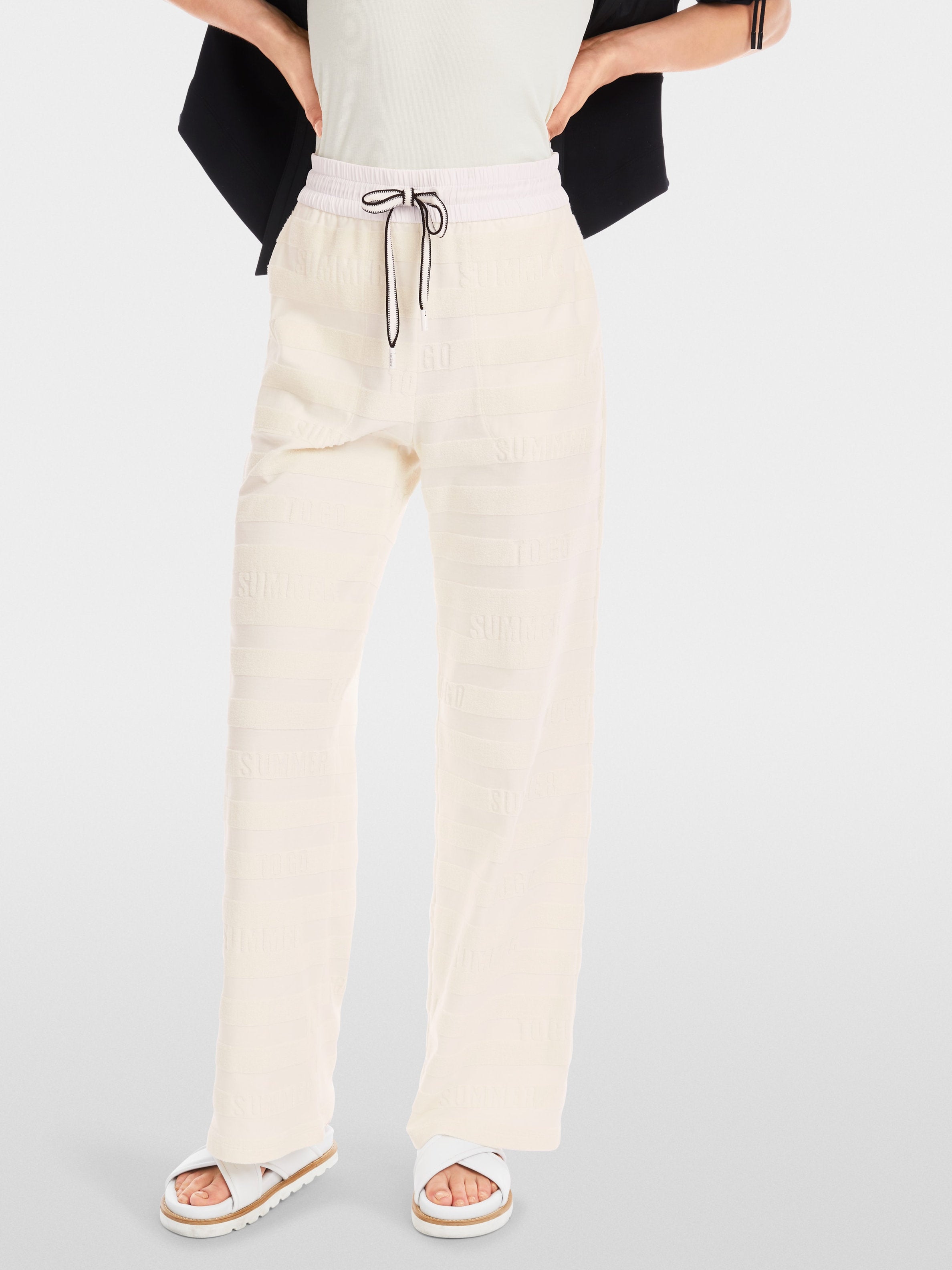 Marc Cain_Washington with Textured Stripes_YS 81.63 J73_113_06