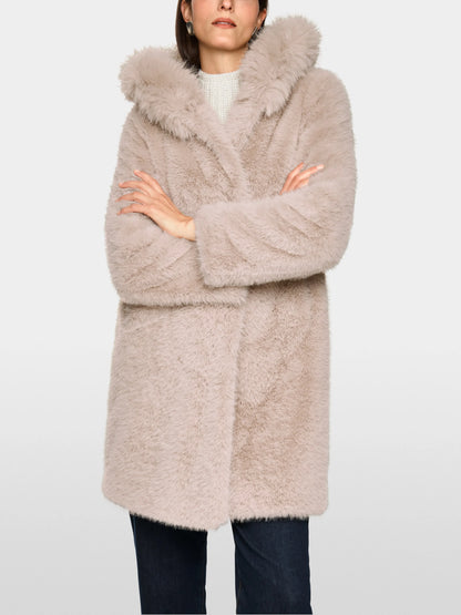 Marccain_Warm Stone_Faux Fur Coat with Hood_ZA 11.06 W87_646_05